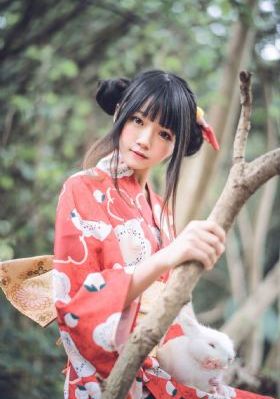 白洁 在线